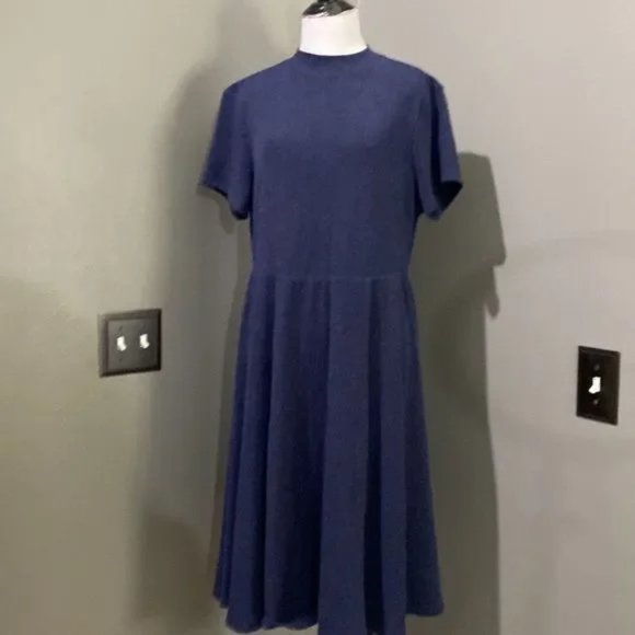 Torrid HACCI MOCK NECK SKATER DRESS knit with cute Keyhole in back! - Picture 3 of 5